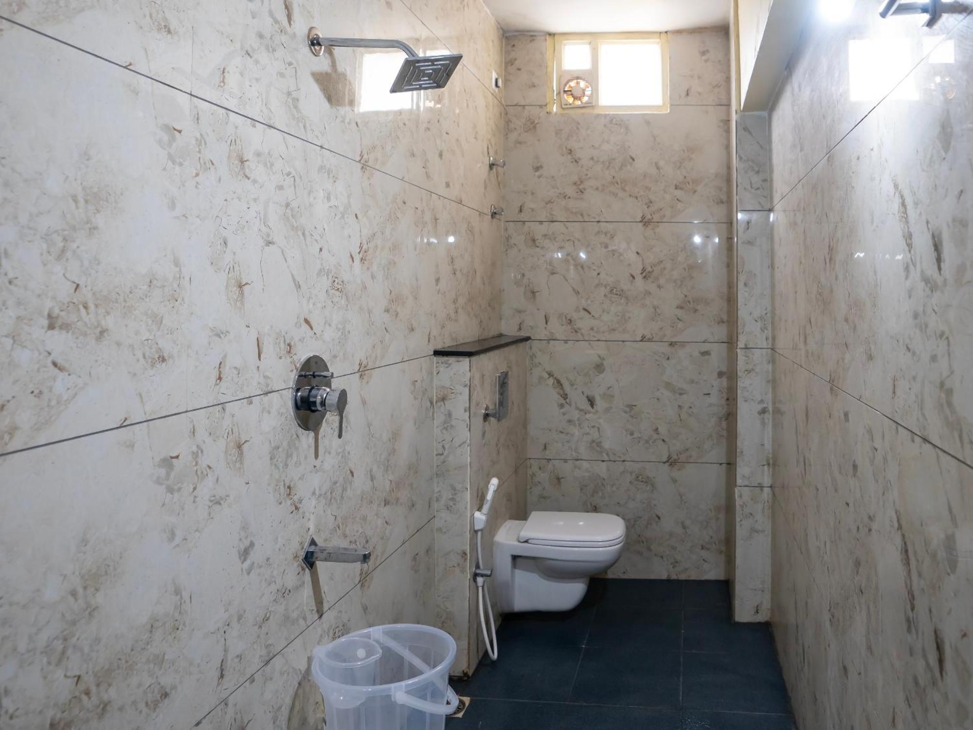 Hotel Vyshak International マイソール エクステリア 写真